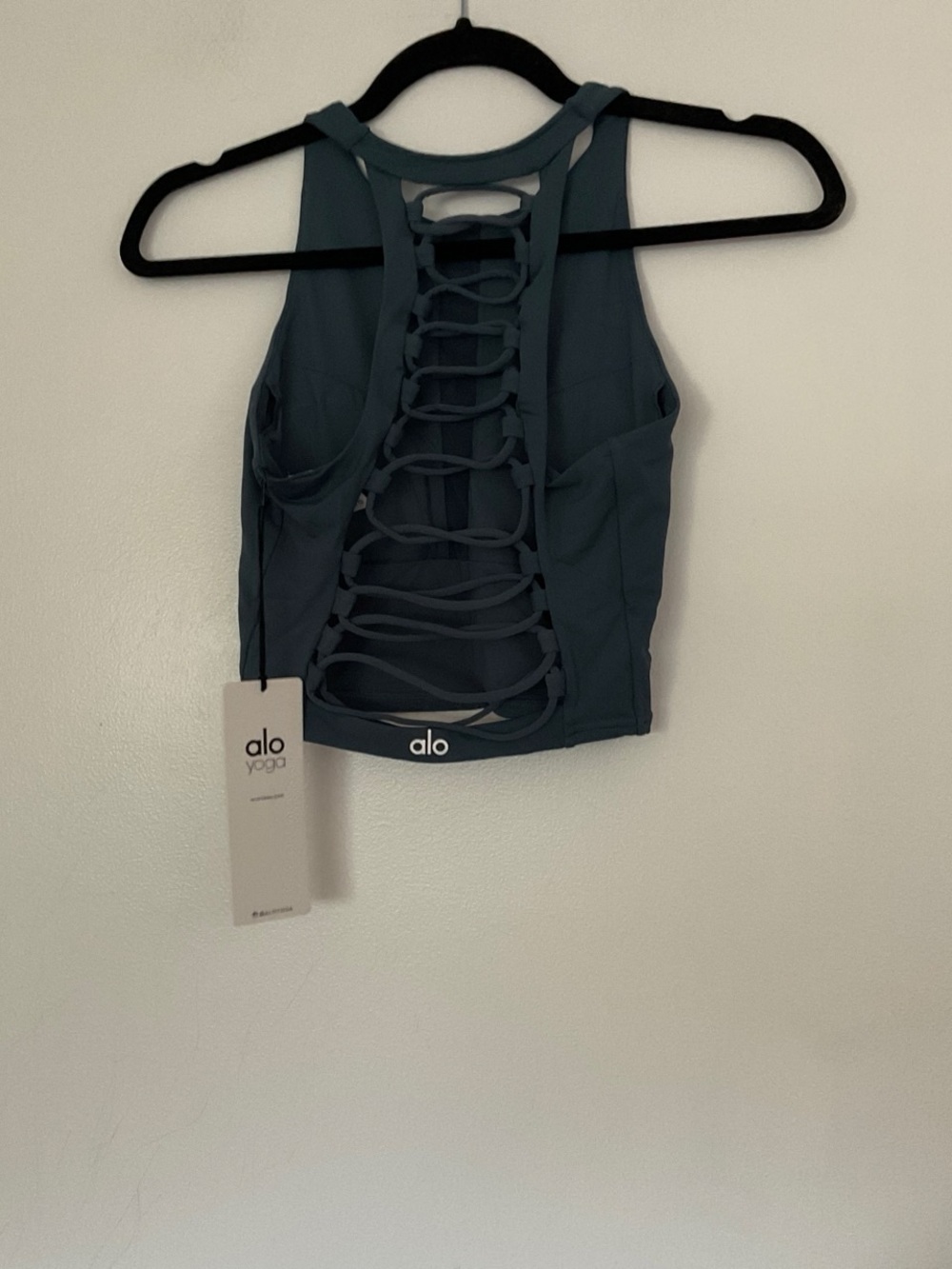 Alo yoga movement bra